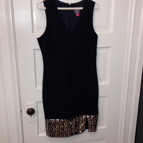 Vince Camuto Sequin Cocktail Dress size 12 - Picture 2 of 9